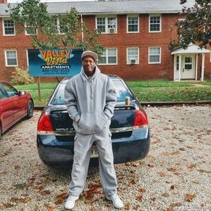 Meet your Posher, Bruce